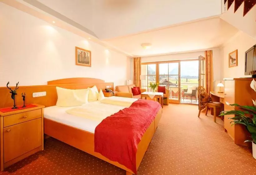 دوبلکس یک ‌خوابه, Familien  Und Wellnesshotel Viktoria
