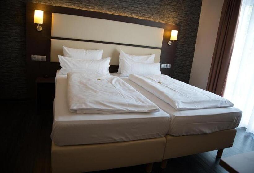 舒适型房间, Amedia Express Bielefeld, Trademark Collection By Wyndham