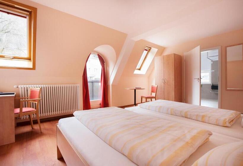 اتاق سوپریور, Caritas Tagungszentrum