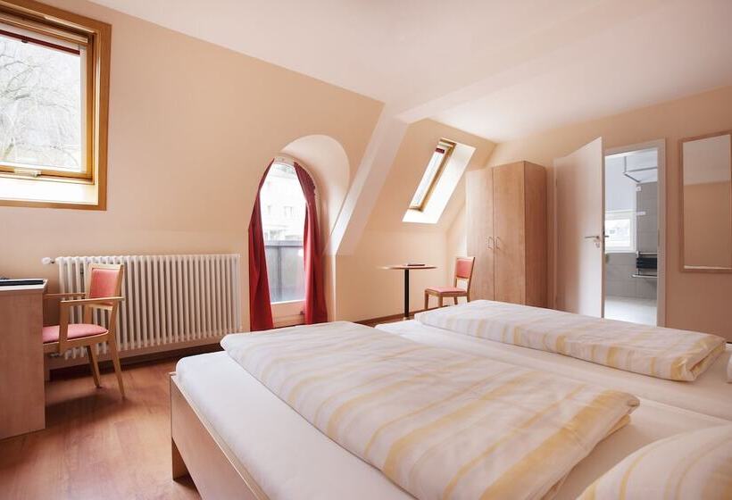 اتاق سوپریور, Caritas Tagungszentrum