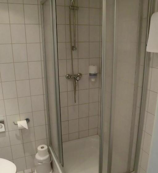 חדר סטנדרט, Eigen