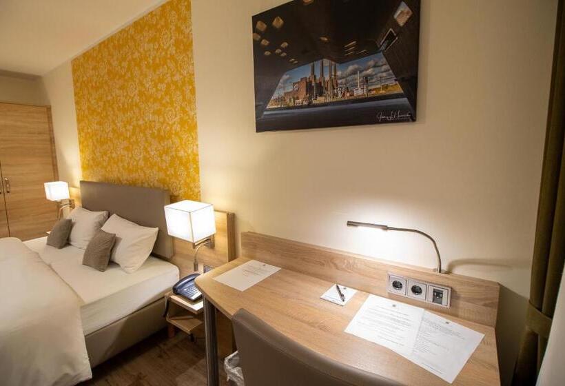 اتاق سوپریور خانوادگی, Fallersleber Spieker