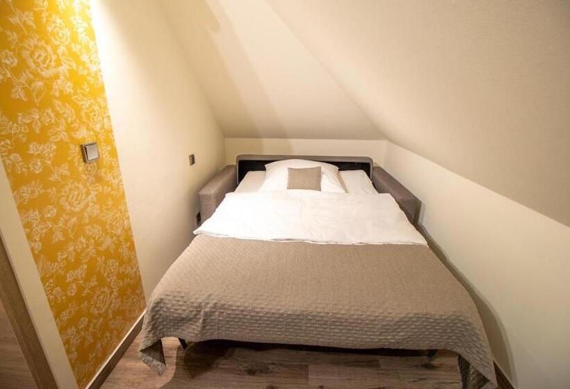 اتاق سوپریور خانوادگی, Fallersleber Spieker