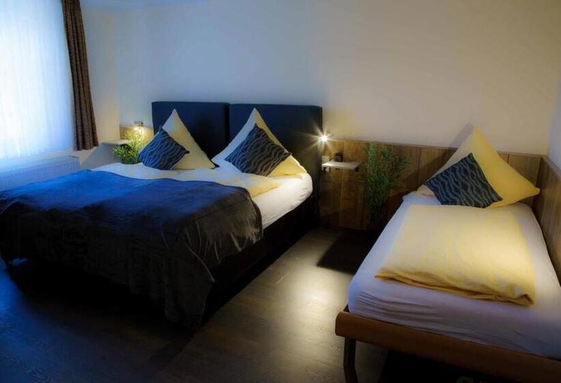 Классический Номер, Breer S