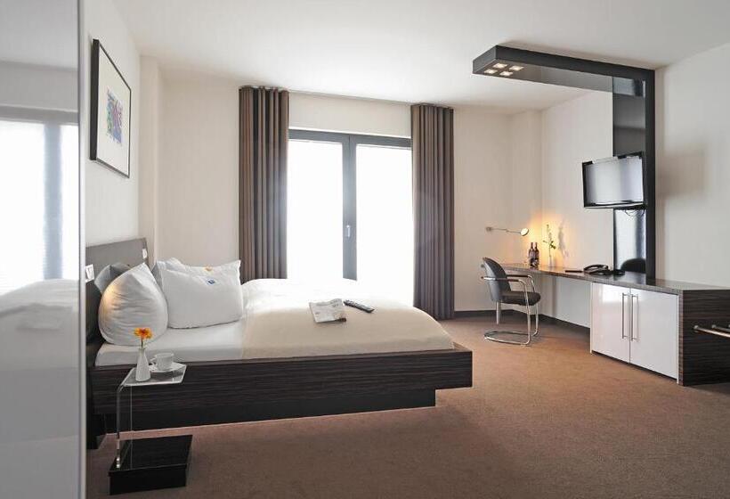 스탠다드 룸, Im Wigbold