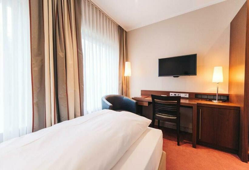 이코노미 싱글 룸, Kocks Am Muhlenberg