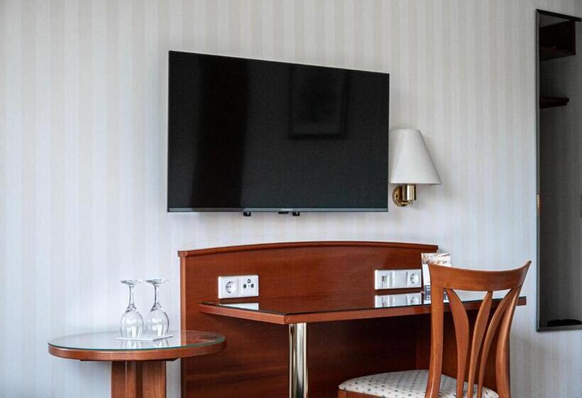 Номер Стандарт, Park