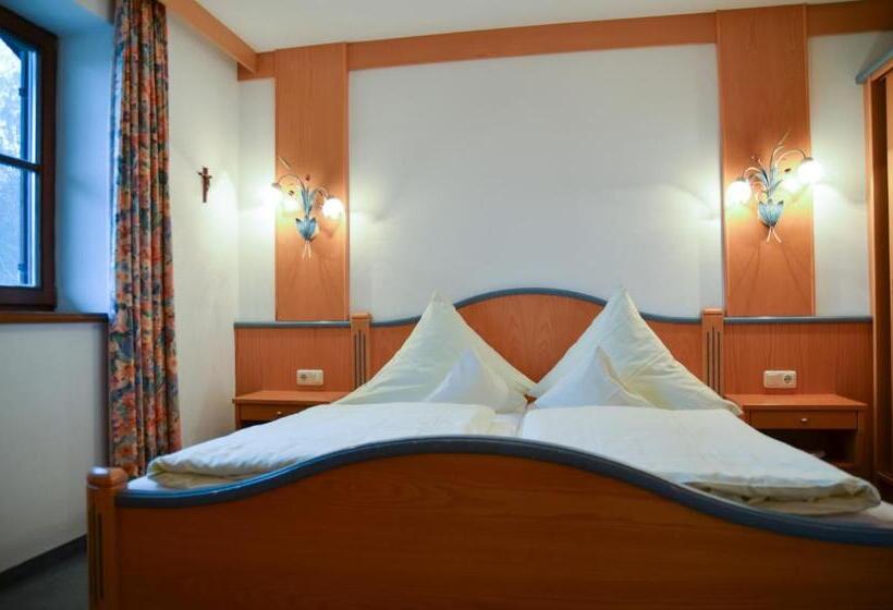 Апартаменты 1 Спальня, Restaurant Alpenhof