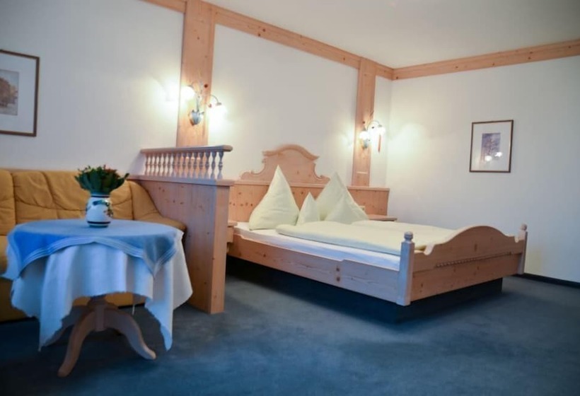 Номер Стандарт с Балконом, Restaurant Alpenhof