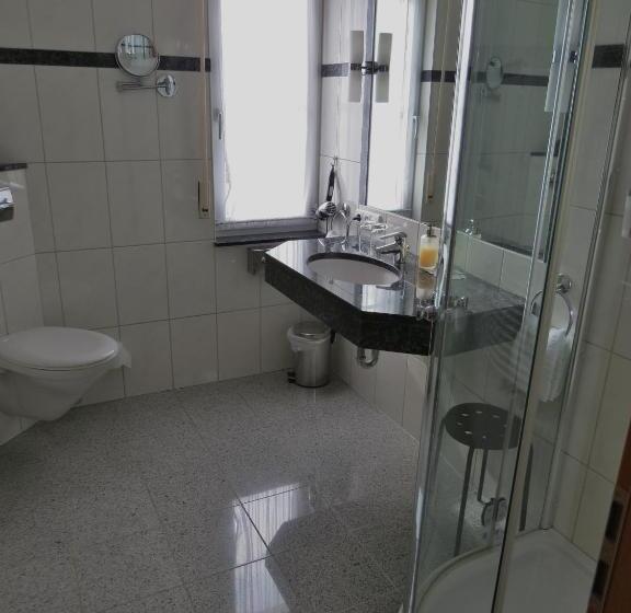 غرفة كومفورت, Retterath Am Nürburgring