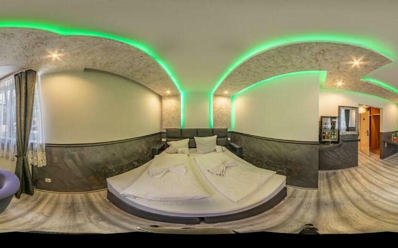 Номер Стандарт, Ristorante Sicilia