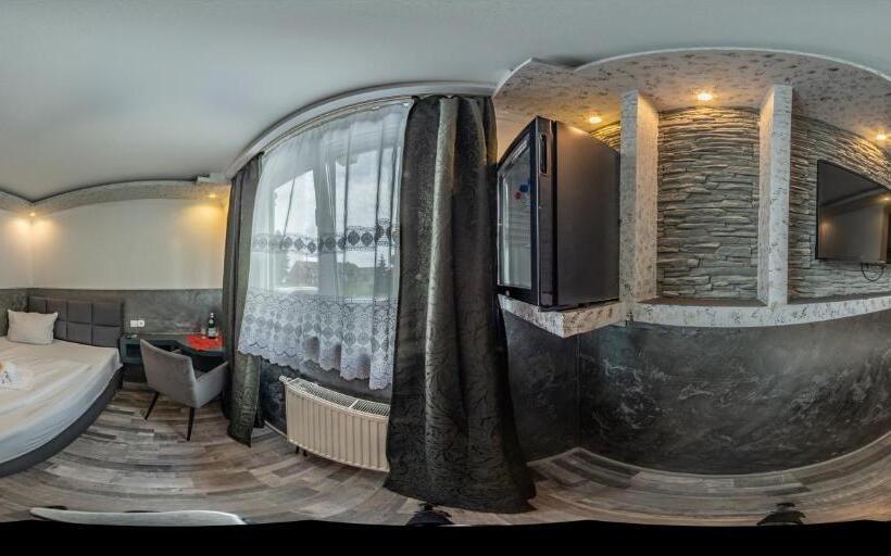 Номер Стандарт, Ristorante Sicilia