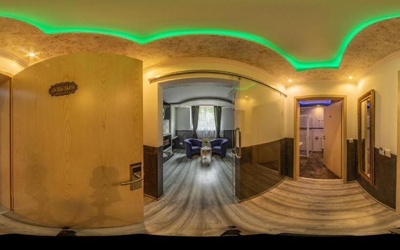 Номер Стандарт, Ristorante Sicilia