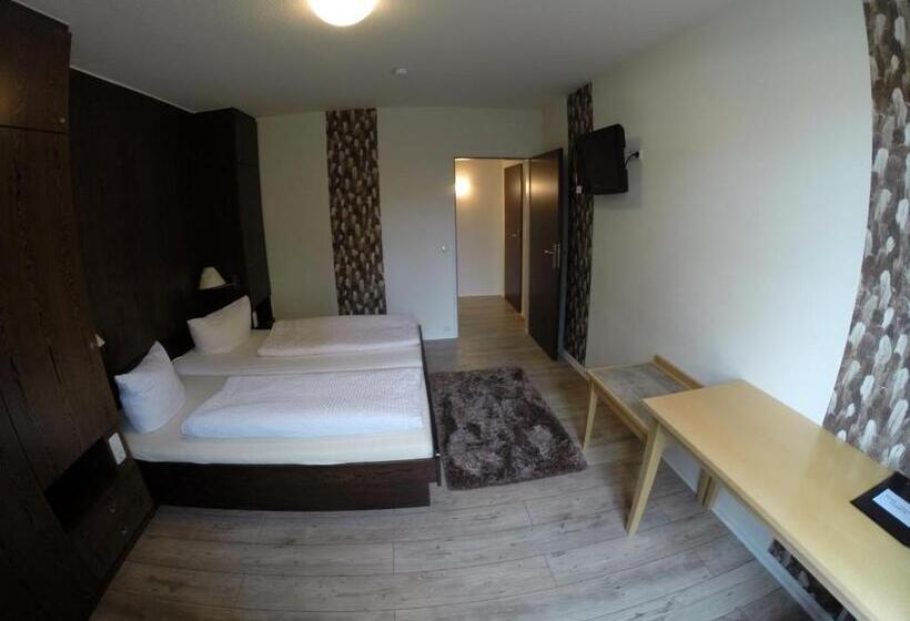 غرفة قياسية, Zum Weißen Roß