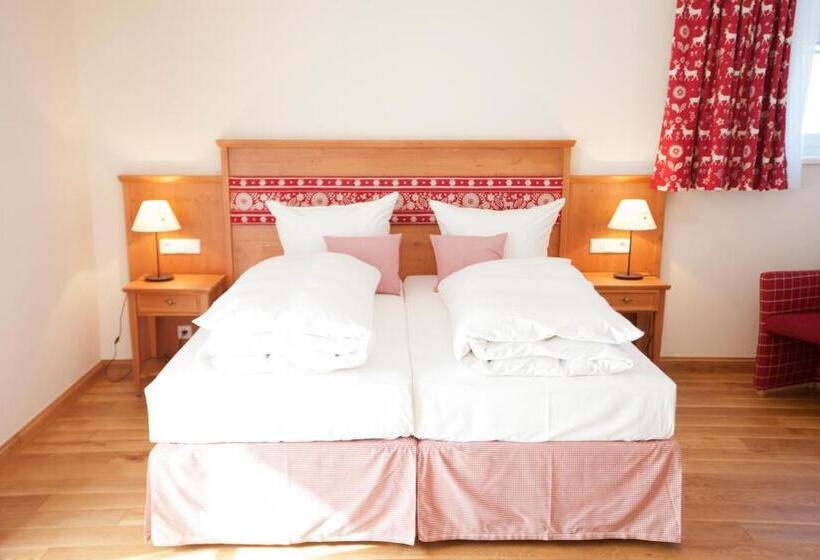 Люкс, Landhaus Marinella Hotel Garni
