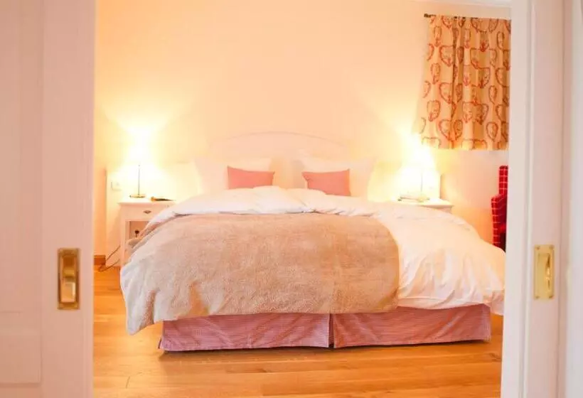 スイート, Landhaus Marinella Hotel Garni