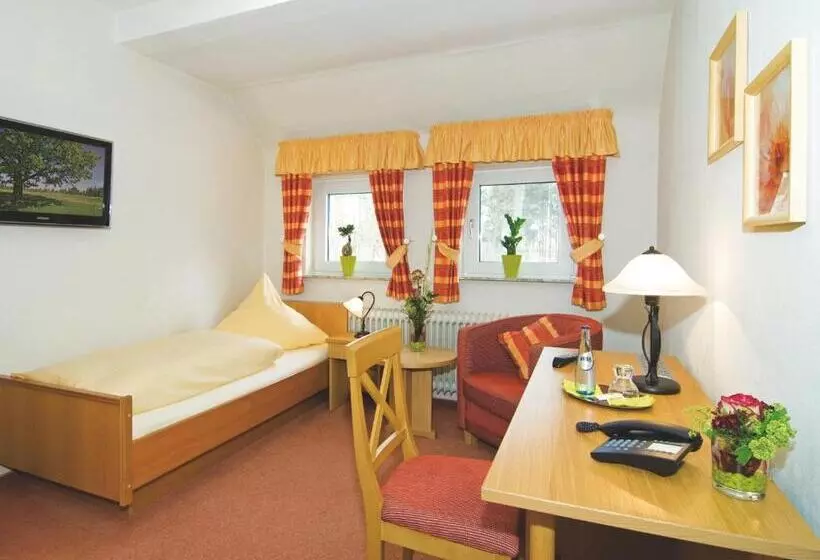 Standard Yhden Hengen Huone, Brammers Landhotel Zum Wietzetal