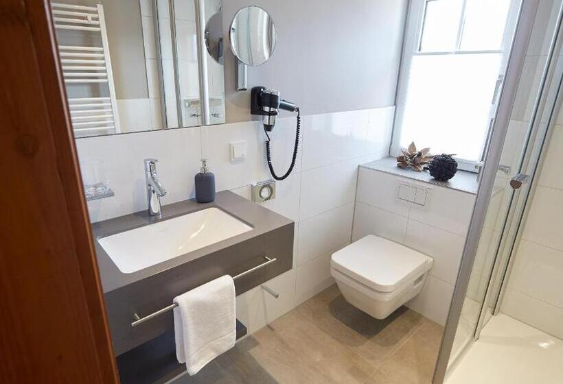 디럭스 룸, Gastehaus Warsteiner Welt