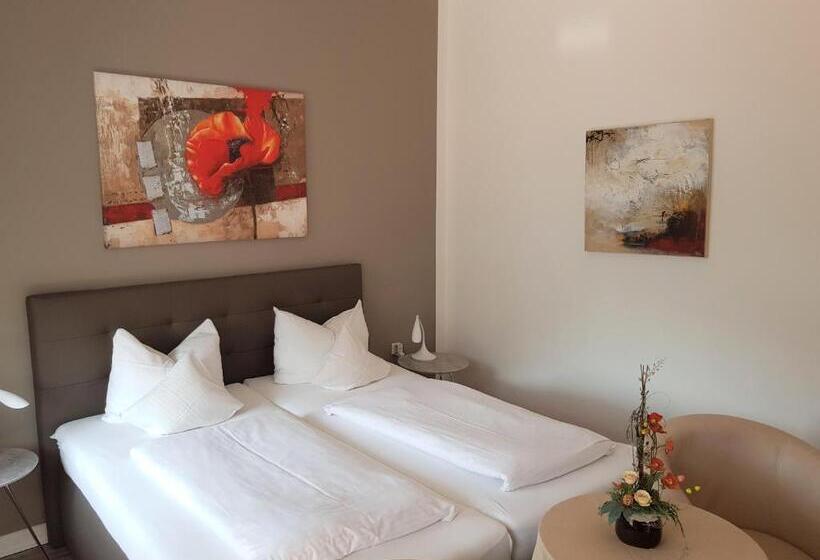 غرفة قياسية مزوَّدة بشُرفة, Villa Zur Schönen Aussicht