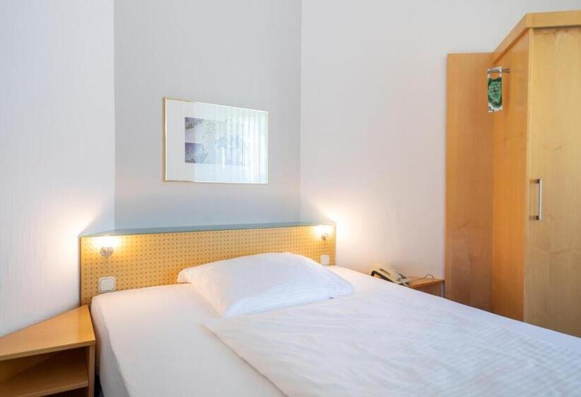 غرفة قياسية, Achat Hotel Suhl