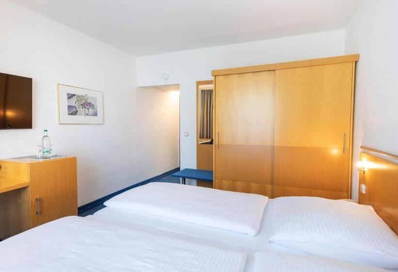 Номер Комфорт, Achat Hotel Suhl