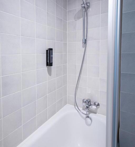 Полулюкс, Achat Hotel Suhl