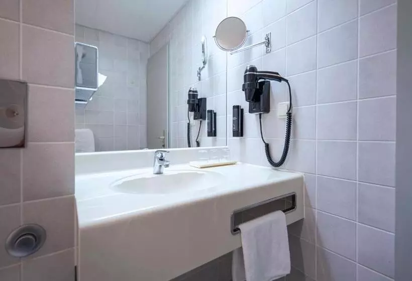 ジュニアスイート, Achat Hotel Suhl