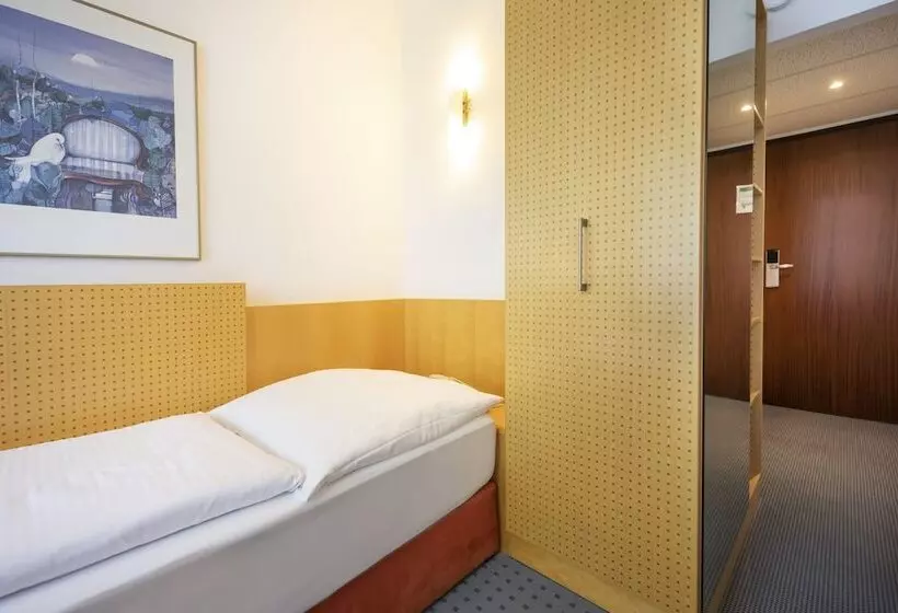 スタンダードシングルルーム, Achat Hotel Suhl