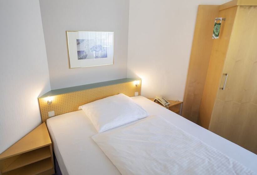 Номер Стандарт, Achat Hotel Suhl