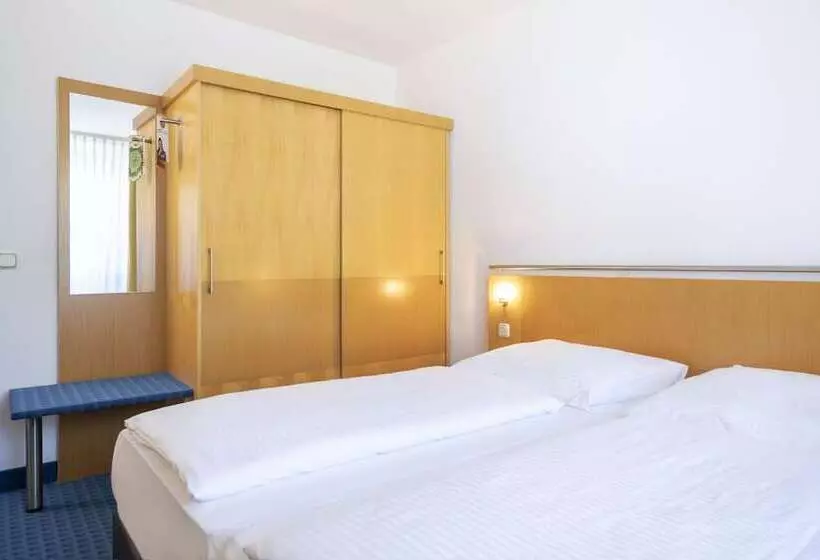 コンフォートルーム, Achat Hotel Suhl