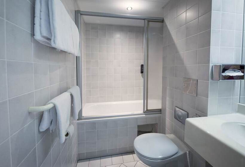 Полулюкс, Achat Hotel Suhl