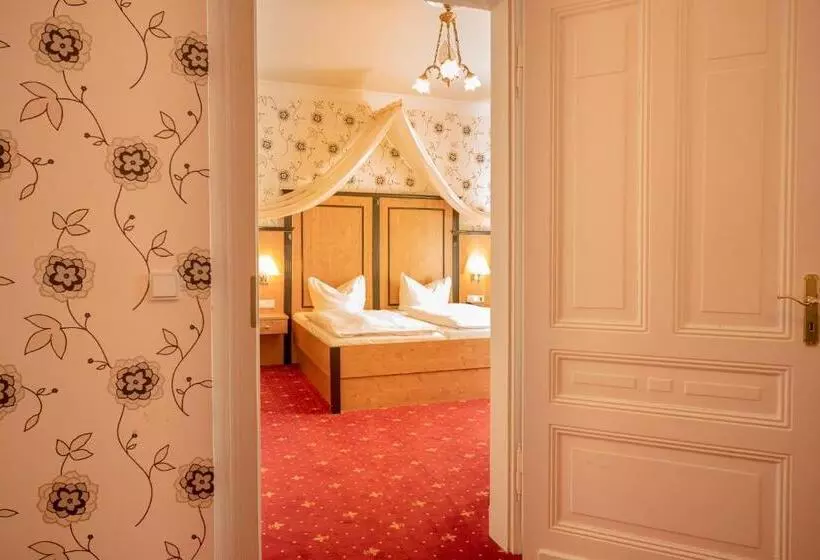 スイート, Alte Landratsvilla Hotel Bender
