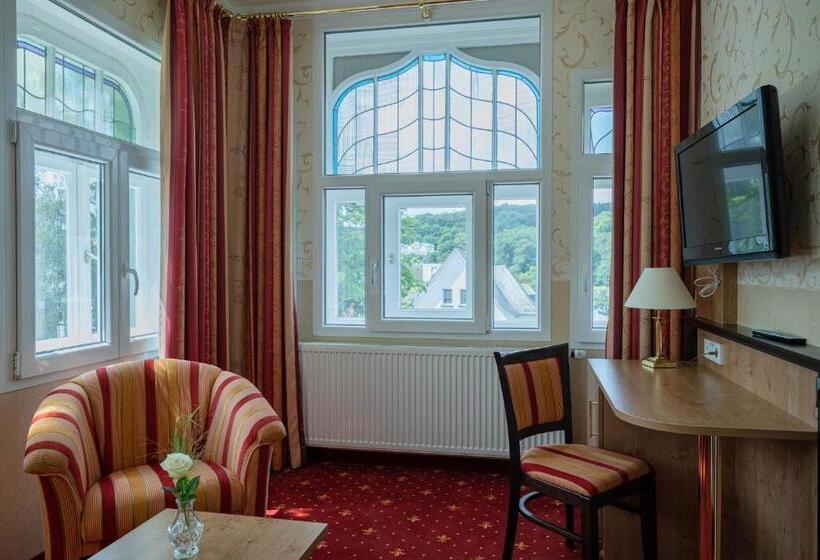Люкс Повышенной Комфортности, Alte Landratsvilla Hotel Bender