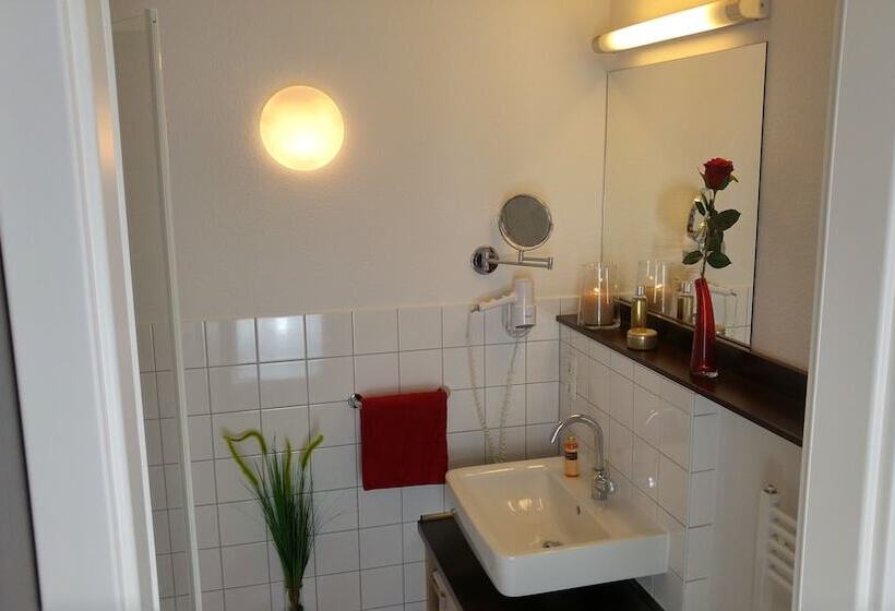 Номер Стандарт, Apartmenthotel Quartier M