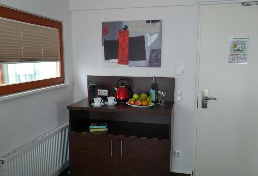 Номер Стандарт, Apartmenthotel Quartier M