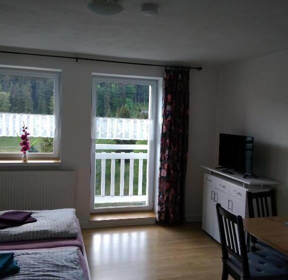 家庭间, Greizer Kammhütte Gaststätte & Pension