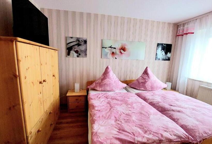 Апартаменты 2 Спальни, Pension Haus Germania