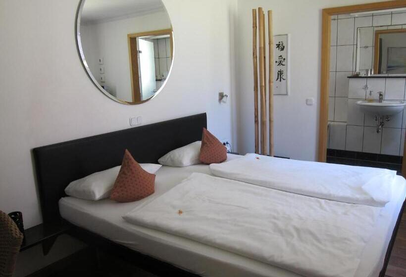 Номер Стандарт, Boutique Garni Hotel Papillon