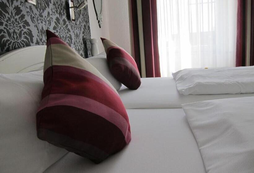 Номер Стандарт, Boutique Garni Hotel Papillon