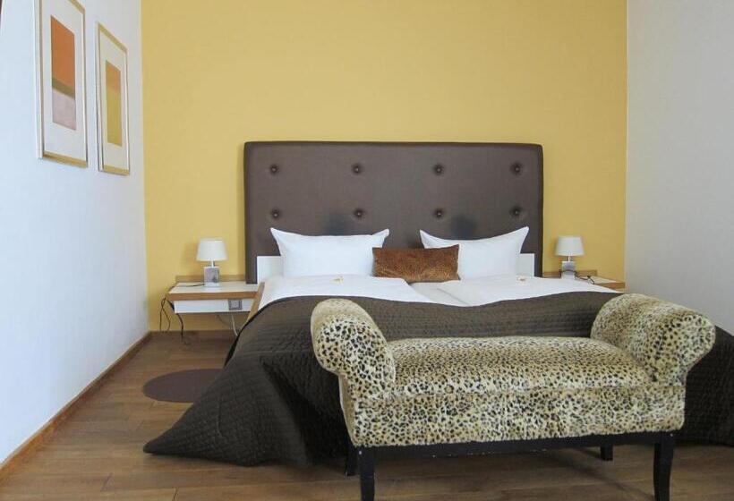 Номер Стандарт, Boutique Garni Hotel Papillon