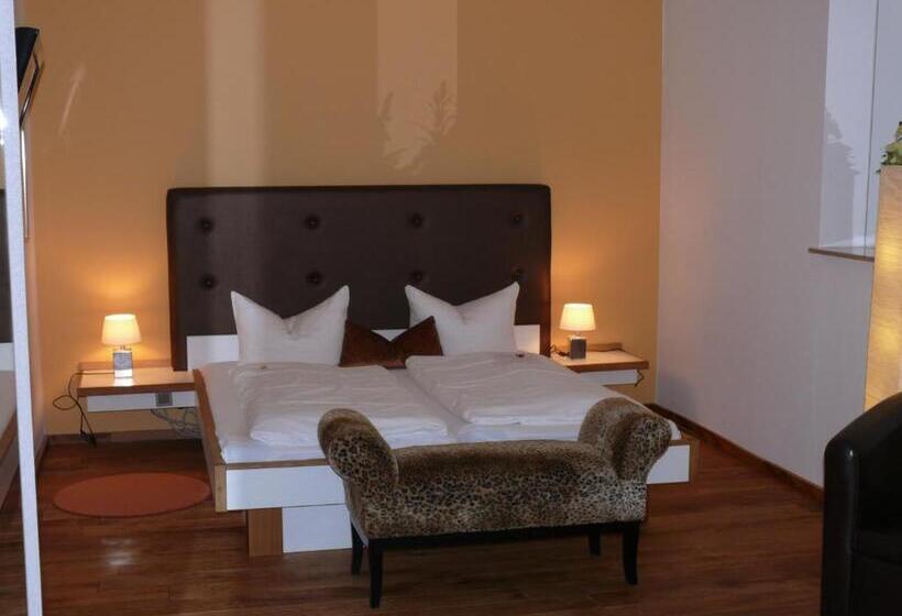 Номер Стандарт, Boutique Garni Hotel Papillon