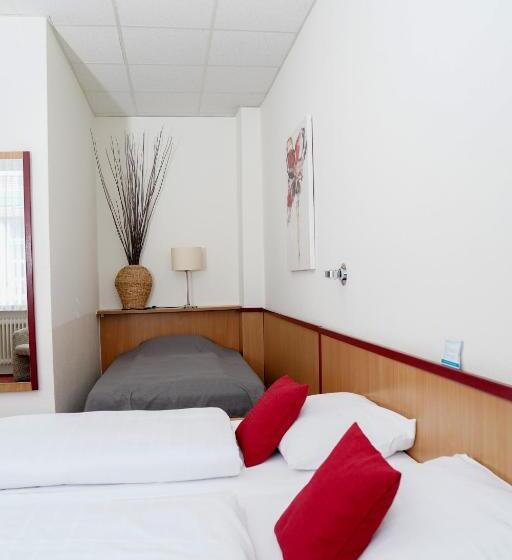 스탠다드 트리플 룸, Am Hillegosser Hof