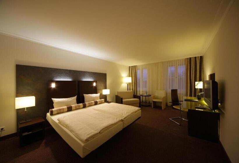 高级大房间, Am See