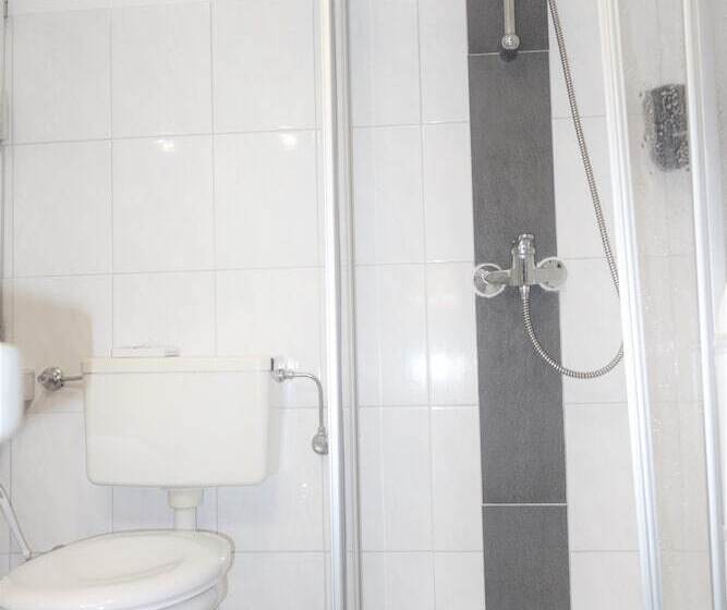 Номер Стандарт, Engelskirchen