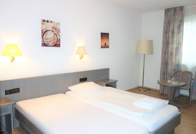 Номер Стандарт Индивидуальный, Engelskirchen