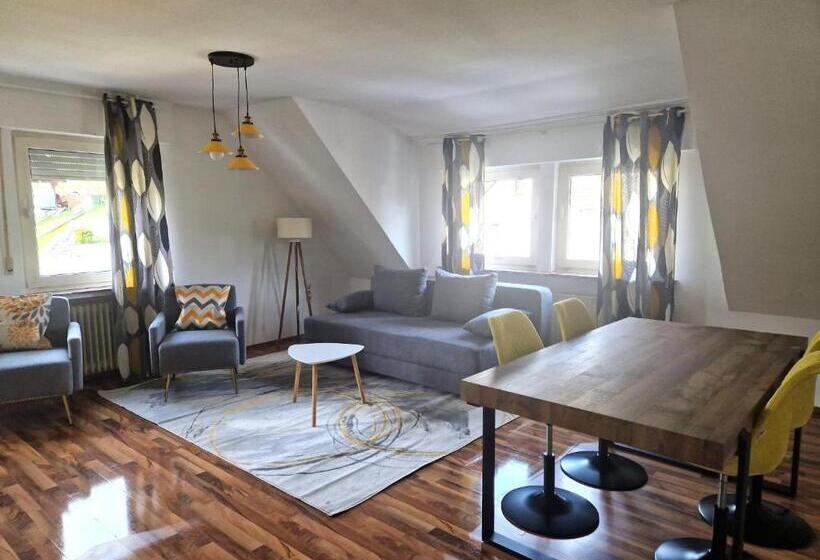 Апартаменты 2 Спальни, Engelskirchen