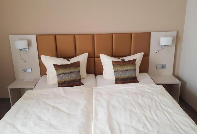 舒适型房间, Friesen