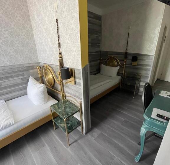 Номер Стандарт, Haus Hennesburg, Garni