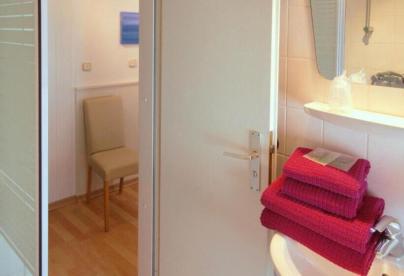 스탠다드 룸, Im Kupferkessel