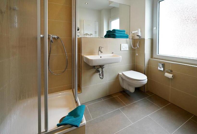 스탠다드 룸, Im Kupferkessel